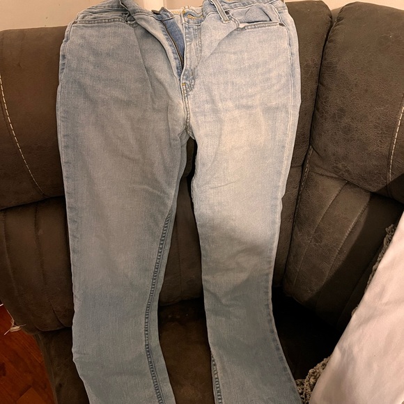 Used clothes. - Picture 4 of 14